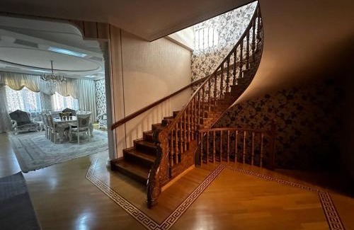 Samaxi Villa | FamilyHome