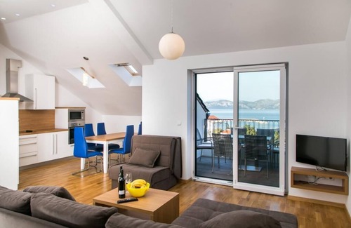 Drace Apartment | Fancy Apartments Kula