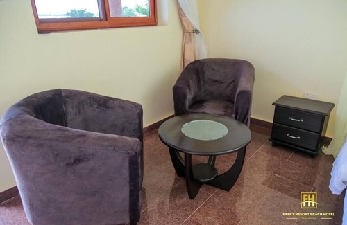 Jinja Hotel | Fancy Resort Beach Hotel