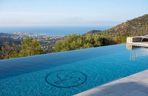 Santa-Reparata-di-Balagna Apartment | Fantastic apartment with sea view and terrace in best location