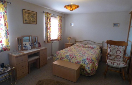 Levenmouth Bed & Breakfast | Fantasia