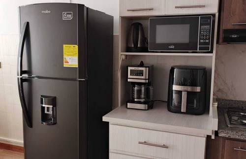 Manizales House | Fantastic 4 bedroom, modern, comfortable, spacious central, close to everything