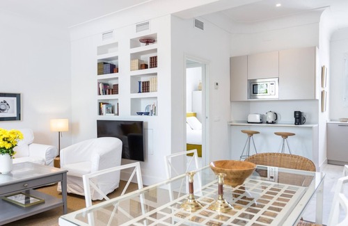 El Arenal Apartment | Fantastic atic with terrace and views at La Maestranza