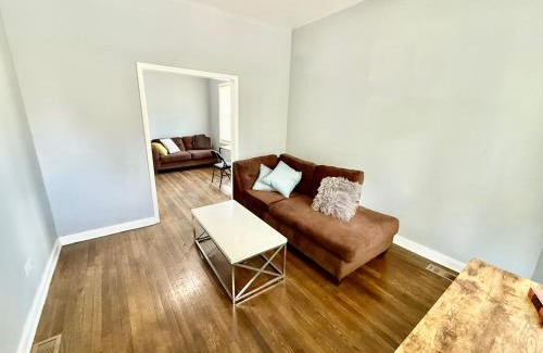 Canaryville House | Fantastic Place Near Downtown - Free Parking