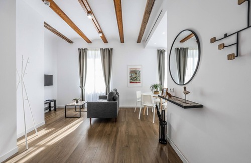 La Roqueta Apartment | Fantastic two-bedroom apartment