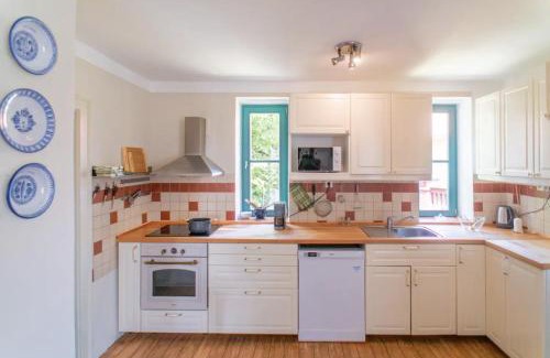 Krinec House | Fara Bošín