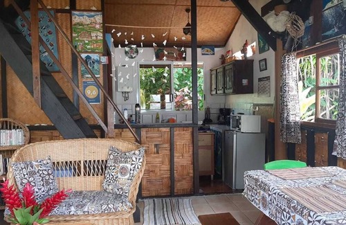 Teahupoo House | Fare Vahine Oviri