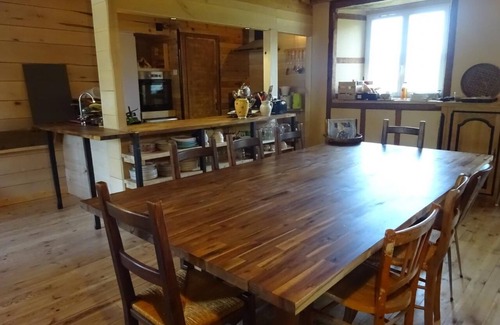 Saint-Gervais-sous-Meymont House | Farmhouse vacation home for 10 people