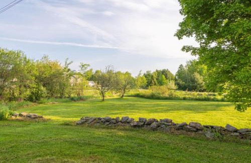 Fairfield Other | Farm Stay Yurt - 7 min St Albans