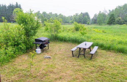 Fairfield Other | Farm Stay Yurt - 7 min St Albans