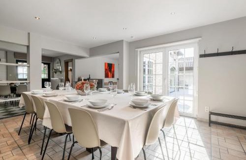 Alken House | Farmhouse including studio with Garden