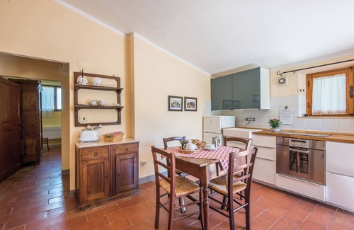 Serre di Rapolano Other | Farmhouse 'Podere Del Pereto Bio- 202' with Shared Pool, Private Garden and Wi-Fi