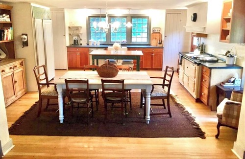 North Egremont House | Farmhouse w AGA, 2 suites - close to GB & skiing