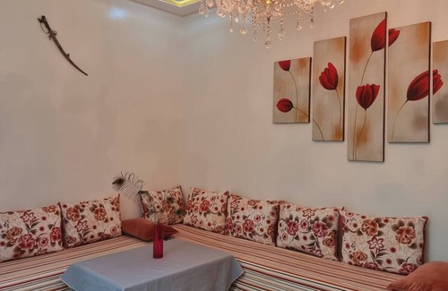 Ville Nouvelle Apartment | Fassia apartment in a quiet corner of the medina showcases the work of artisans