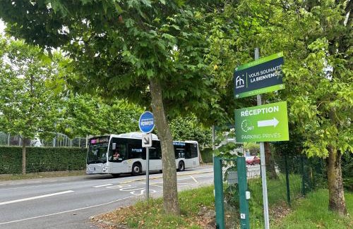 Les Ulis Hotel | FAST HOTEL Les Ulis - Courtabœuf