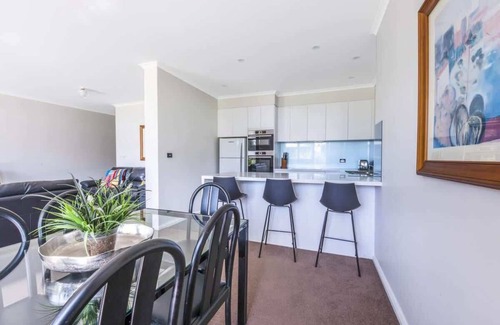 Mollymook Beach House | Fathoms 2 Summary: Re