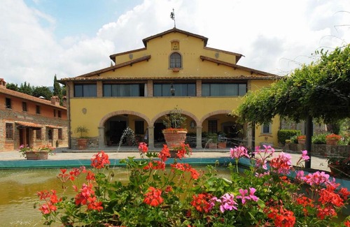 San Donato in Fronzano Apartment | Fattoria degli Usignoli La Vigna