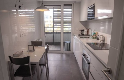 Bolueta Apartment | Fee4Me Bilbao, Style and Comfort
