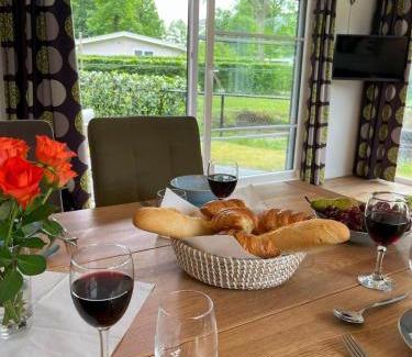 De Bult Ski Chalet | Ferienhaus 4 Personen bei Giethoorn, Chalet in Holland