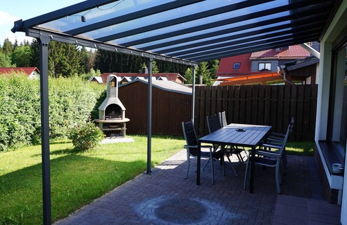 Rotacker Apartment | Ferienhaus am Wald - Einzelstandort mit Wallbox - Ferienhaus Anders