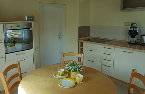 Dorf Wehlen House | Ferienhaus Wehlen - Vacation in the heart of picturesque Saxon Switzerland