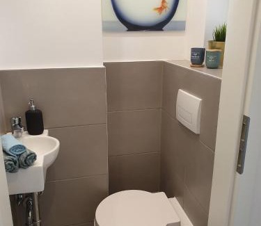 Bad Apartment | Ferienhaus Westermann, 4 Schlafzimmer, Waschmaschine, Trockner, Businesswohnung, Monteurzimmer