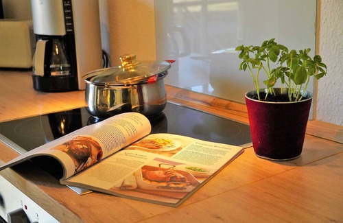 Gelting Apartment | Ferienhof Johannsen vacation apartment Hofblick*