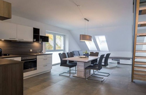 Seewalchen am Attersee Apartment | Ferienwohnung 2- 6 Personen - Hotel Restaurant Sailer