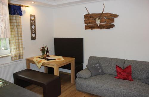 Sankt Martin Apartment | Ferienwohnung Lasshofer