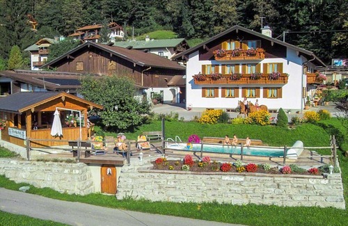 Schwob Apartment | Ferienwohnung 1 für 2 bis 4 Personen, 75 qm, 2 Schlafzimmer, Balkon