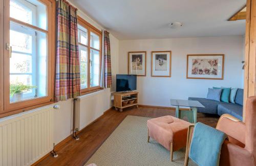 Picher Apartment | Ferienwohnung - 2EZ 1DZ - 2 Bäder - ruhig gelegen - Garten, Küche, WLAN, Parken, Self-Check-in, Ventilator- nahe Schwerin Unesco