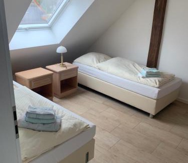 Niddatal Apartment | Ferienwohnung, 3 Zimmer, 100 qm, Betten trennbar 2. Stock