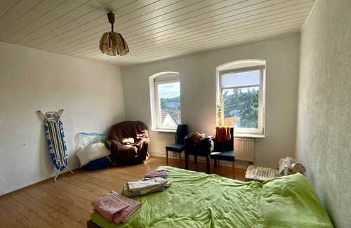 Seifhennersdorf Apartment | Ferienwohnung/app. für 5 Gäste mit 78m² in Seifhennersdorf