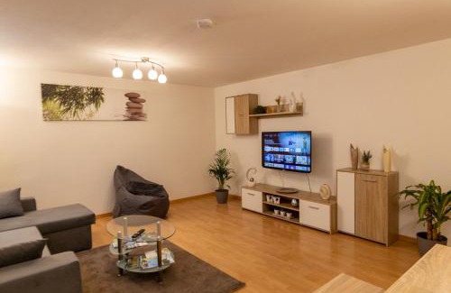 Oberkotzau Apartment | Ferienwohnung am Bach