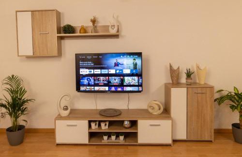 Oberkotzau Apartment | Ferienwohnung am Bach