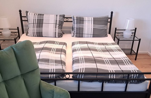 Schorndorf Apartment | Ferienwohnung am Kapellenhof auf dem Lande