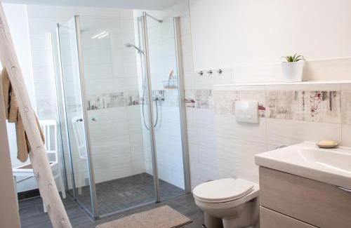 Lunzenau Apartment | Ferienwohnung am Kugelbaum