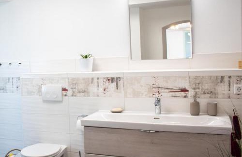 Lunzenau Apartment | Ferienwohnung am Kugelbaum