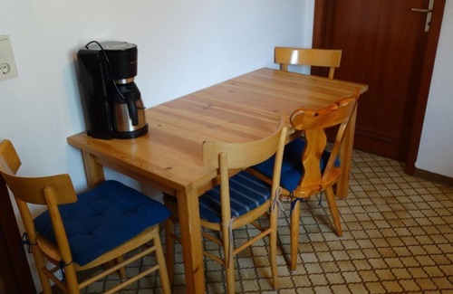 Hausen Apartment | Ferienwohnung am Sonnenhang: Erdgeschoss - Ferienwohnungen am Sonnenhang