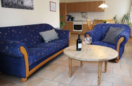 Schwackendorf Apartment | Ferienwohnung/app. für 4 Gäste mit 74m² in Hasselberg