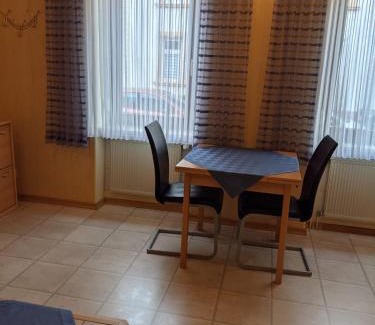 Saarlouis Apartment | Ferienwohnung Bruss