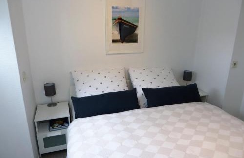 Fliegenberg Apartment | Ferienwohnung Elbe Diek