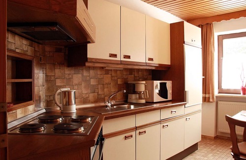 Wildenranna Apartment | Ferienwohnung für 4 Personen mit Pool, Sauna und Reitmöglichkeit