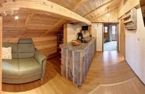 Kreuzfeld Apartment | Ferienwohnung Gamsknogl für 4 Personen, 2 Schlafzimmer, Balkon, 60 m²