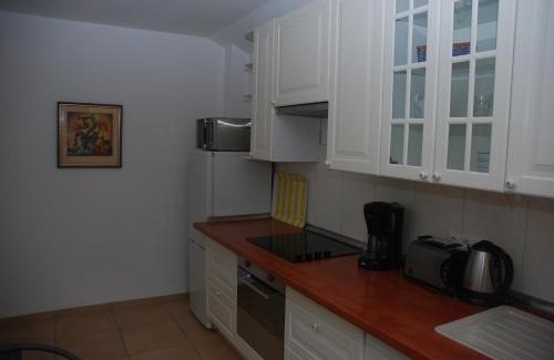 Gaarden-Sud - Kronsburg Apartment | Ferienwohnung Grünes Herz