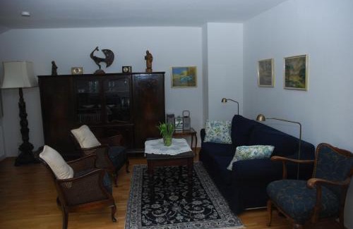 Gaarden-Sud - Kronsburg Apartment | Ferienwohnung Grünes Herz