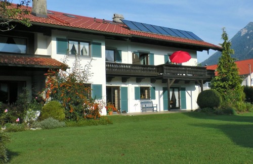 Kreuzfeld Apartment | Ferienwohnung Gruberhörndl für 3 Personen mit Balkon, Separater Schlafraum, 65 m²