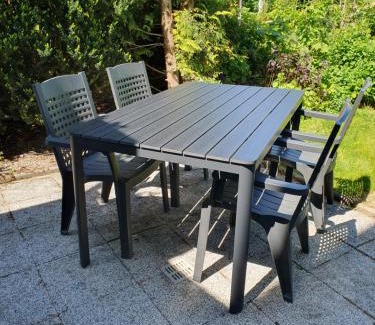 Hochdorf Apartment | Ferienwohnung Haiber - Remseck