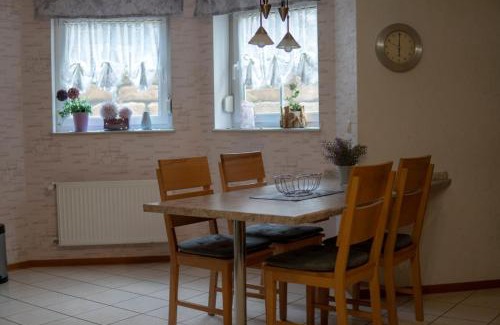 Gransdorf Apartment | Ferienwohnung Haus Biggi