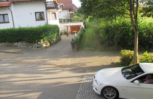 Kippenheim Apartment | Ferienwohnung Kiruga